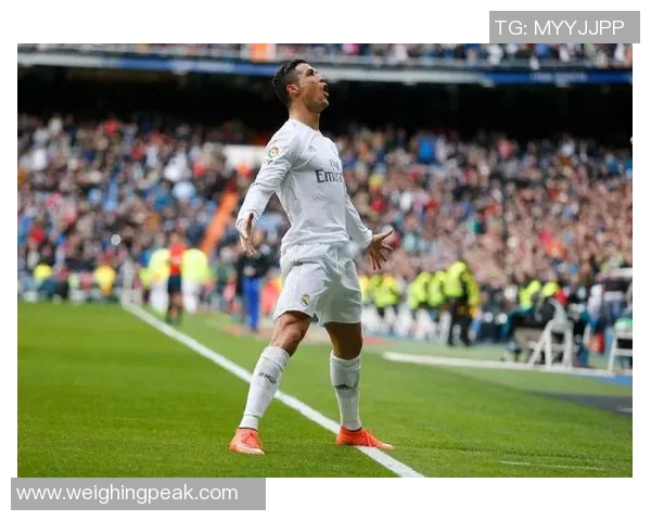 世界足坛最强大四喜球星盘点 足坛传奇的四个进球奇迹