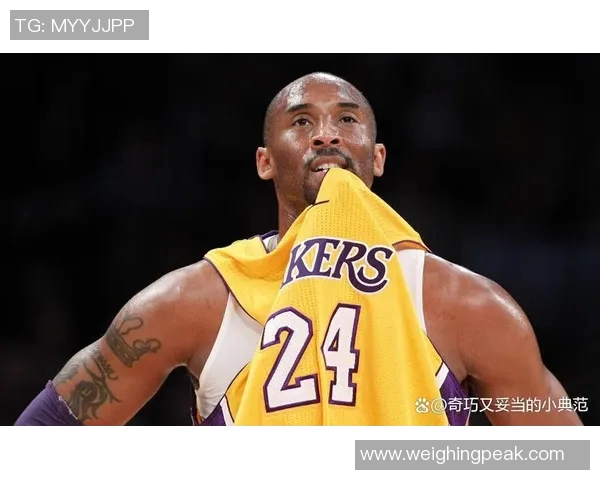 篮球球星与足球运动员的跨界偶像魅力探析：两项运动的偶像文化融合与影响